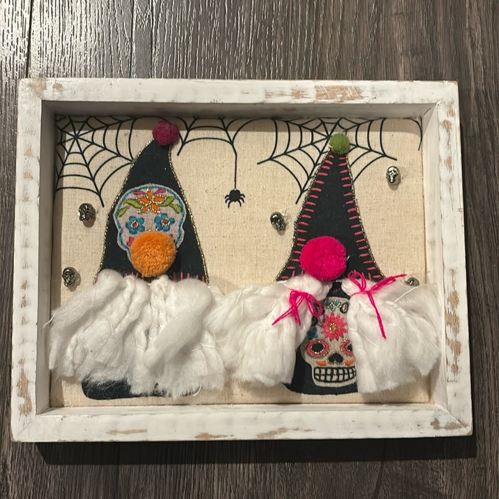 Halloween distressed gnome day of the dead Pom Pom decor